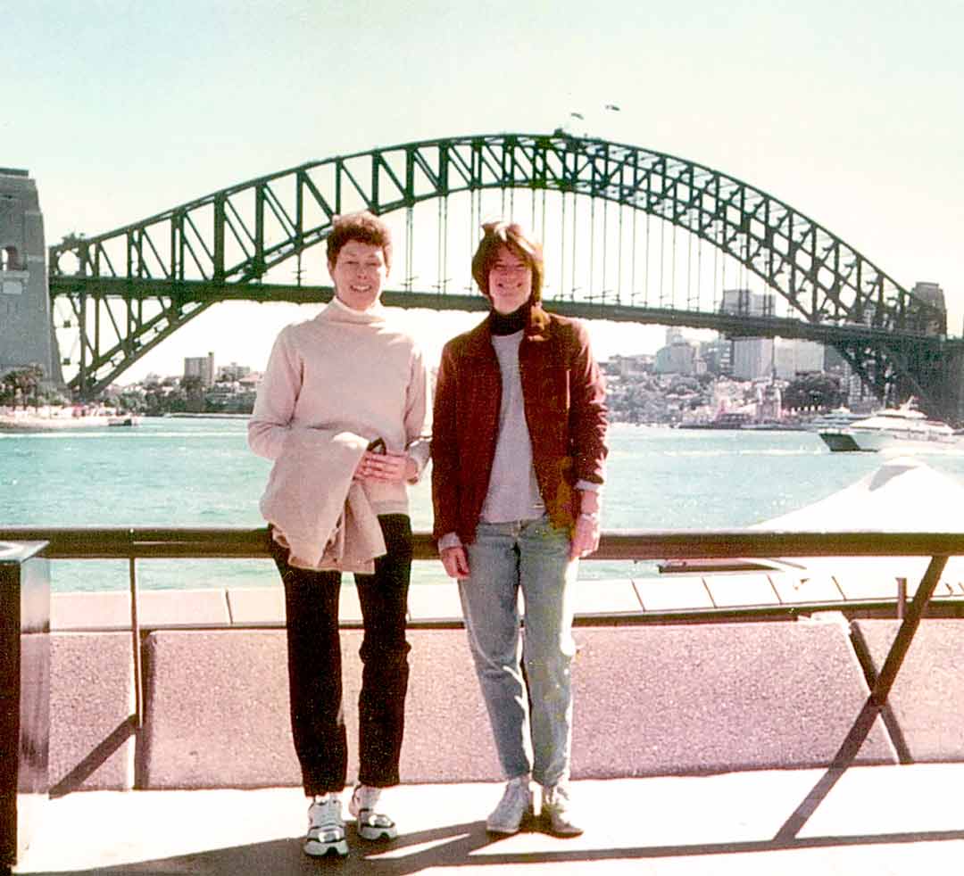 SALLY – Documentary Review | LGBTQ Story SALLY – Documentary Review | LGBTQ Story