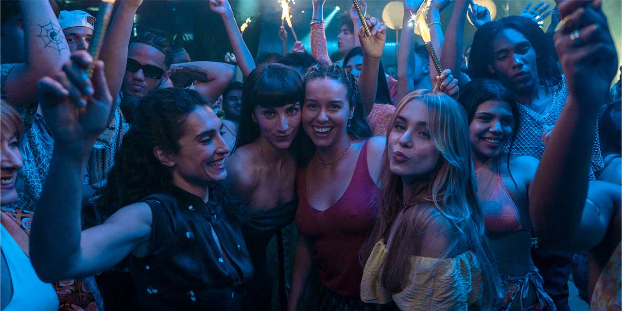 That Night on Netflix Has the Most Lovable LGBTQ Character: Luisa